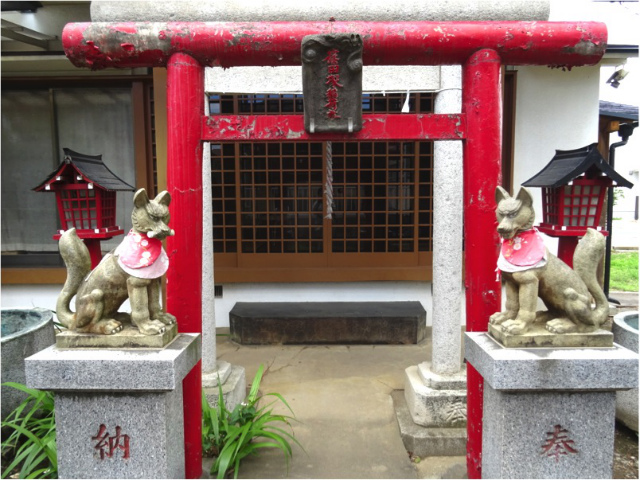 篠田塚稲荷神社